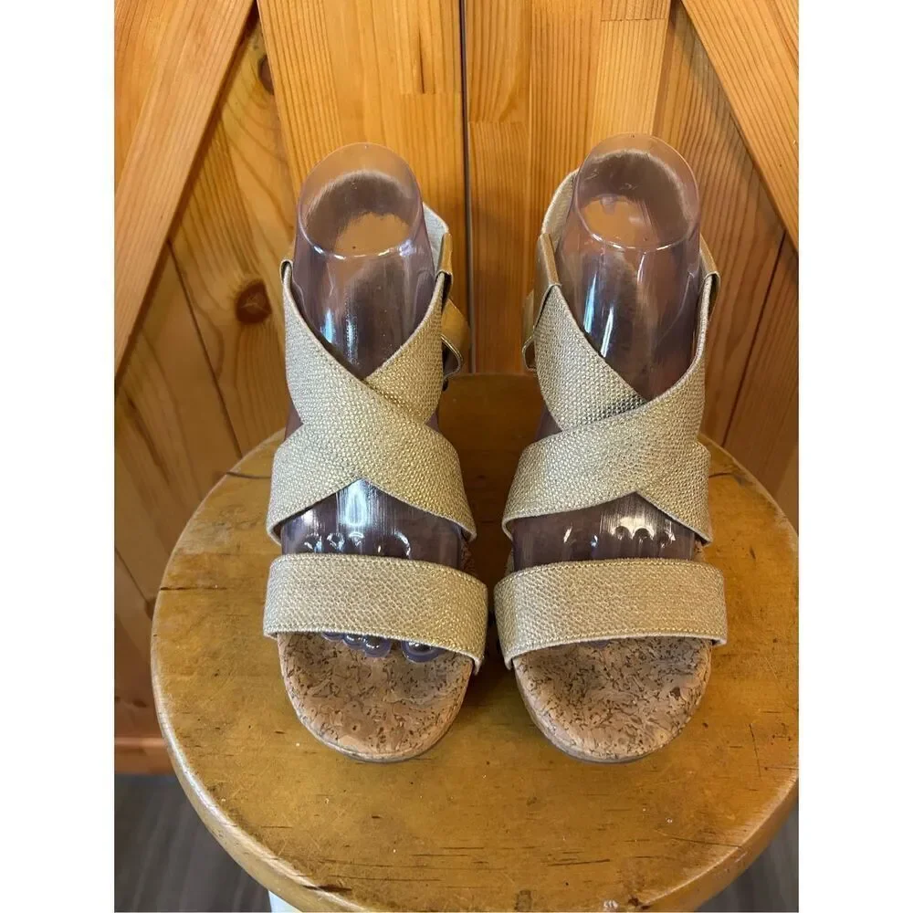 Lucky Brand Sandals Womens 8.5B Marla Cork Wedge Cross Strap Slingback Beige